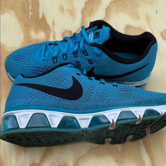 Nike Tailwind 8 Women’s Sneakers Blue Comfortable Running Shoes, size 7.5 - Picture 8 of 10